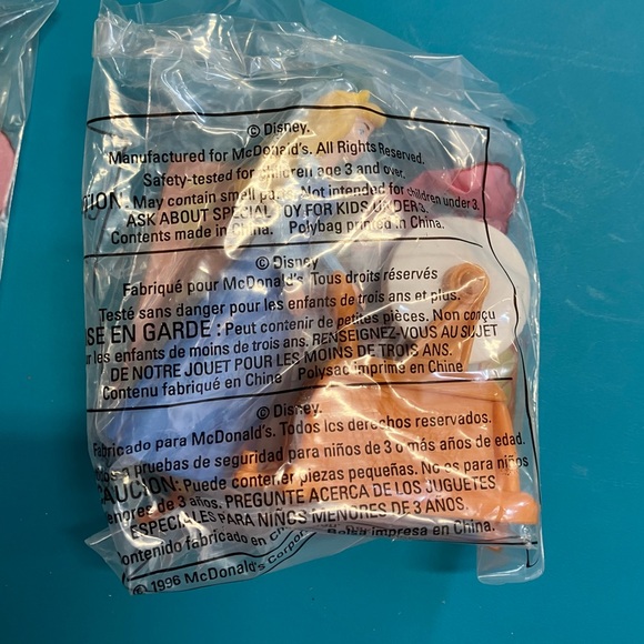 McDonald's Sleeping Beauty Prince Phillip and Princess Aurora Toys - Picture 5 of 5